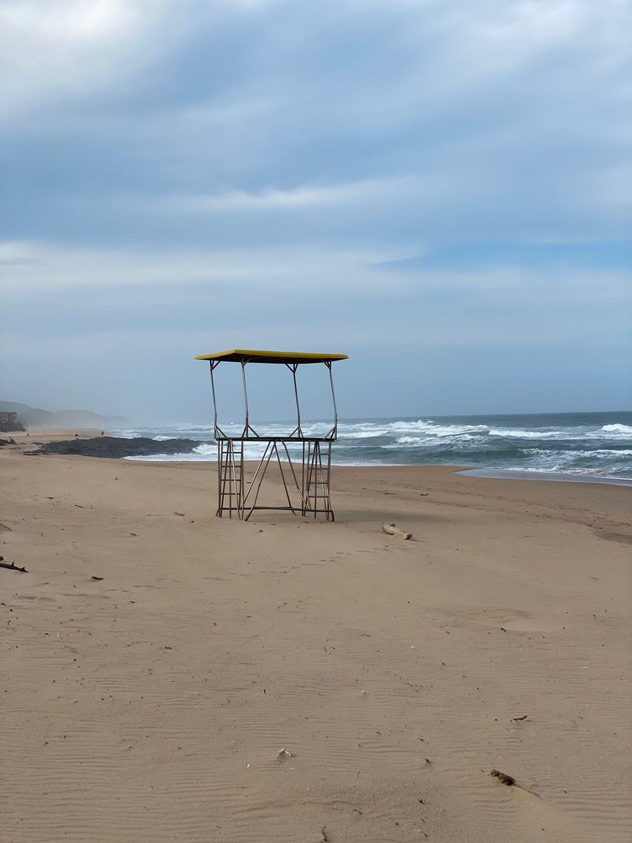 wendyknowler's tweet photo. I was so looking forward to a late afternoon swim 🌊. Alas, it was not be. So this 💩 situation is an ongoing thing.
Tragic. https://t.co/Ua2hmwdHjW