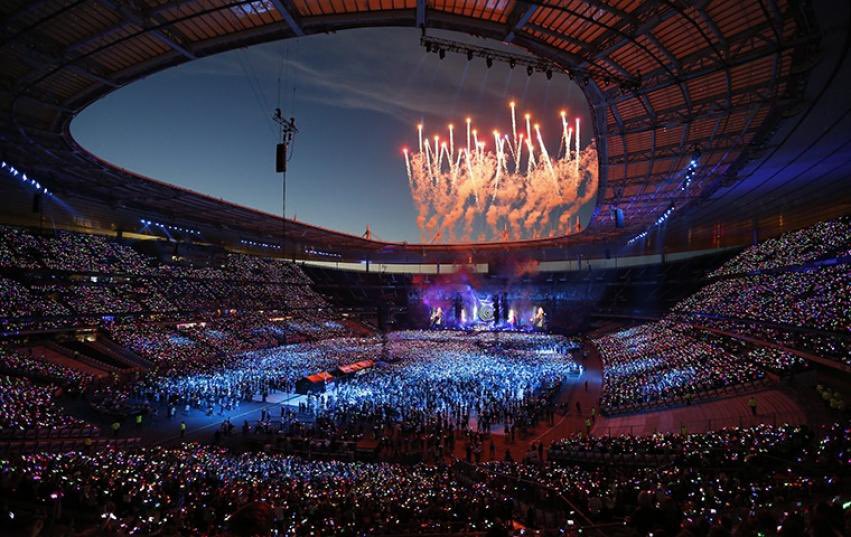 GossipRoomOff's tweet photo. 🚨 C’est officiel ! Beyoncé annonce une tournée mondiale qui passera par la France ! 🎤🇫🇷 (via Views)

Stade de France (Paris) 26 mai 
Stade Vélodrome (Marseille) 11 juin

Les billets seront mis en vente le mardi 7 février dès 10h. https://t.co/KpGTGi7yK9
