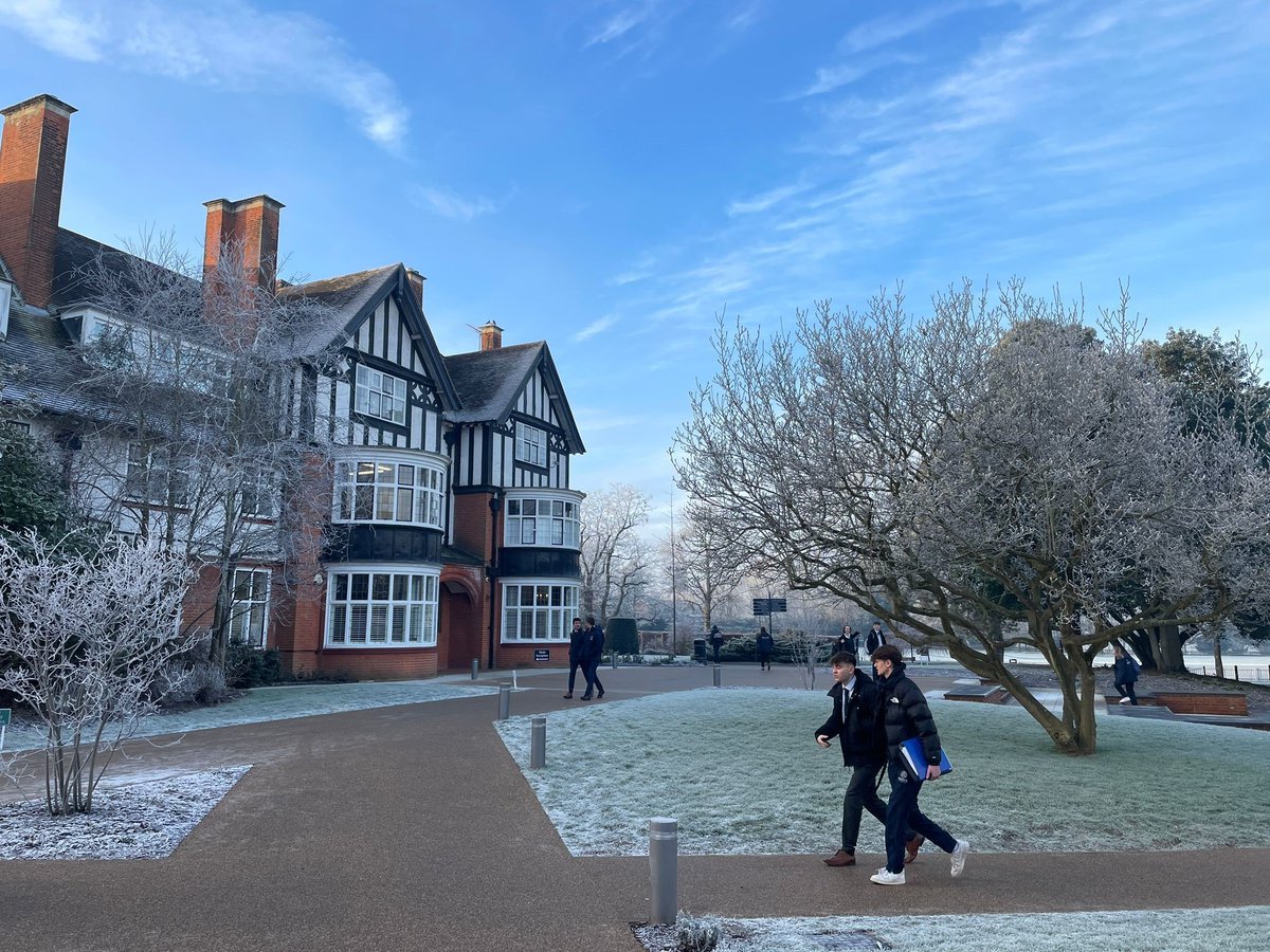 RNCSF17's tweet photo. Thank You to @ReedsSchool for welcoming our CEO on her recent visit. A school with long-standing tradition of support to #RNCSF bursary award holders, and 17 young people currently attending on fully-funded bursary places. https://t.co/oepT4pbsVF