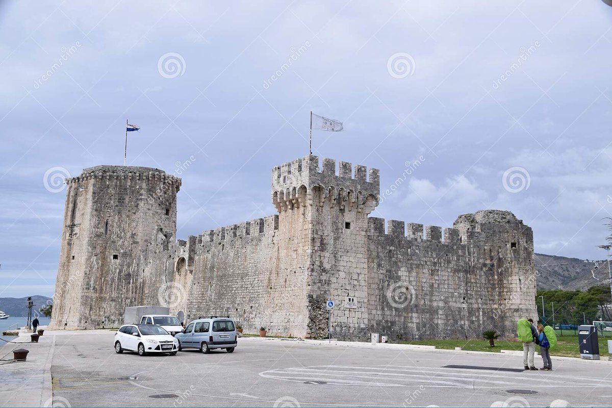 a2gxe's tweet photo. Check out my photo on Dreamstime #dreamstimeapp #trogir  https://t.co/qpeskcKVLG https://t.co/MKvxlc28rp