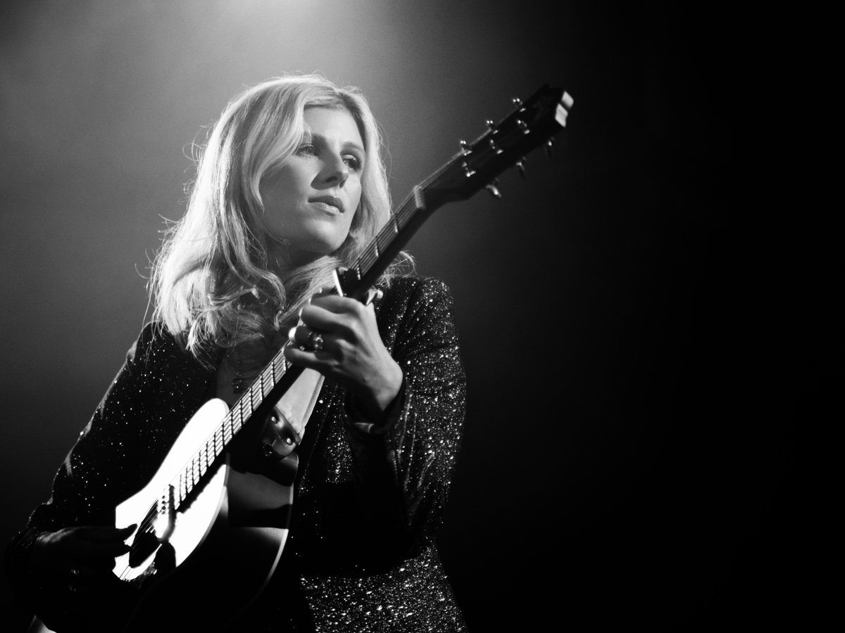 on the road again ✨chicago &amp; lexington you're next

Feb 16 <a href="/evanstonspace/">SPACE</a> w <a href="/airparkband/">Airpark</a>

Feb 17 <a href="/theburlky/">The Burl</a> w lylak

📷 aislyn murray
