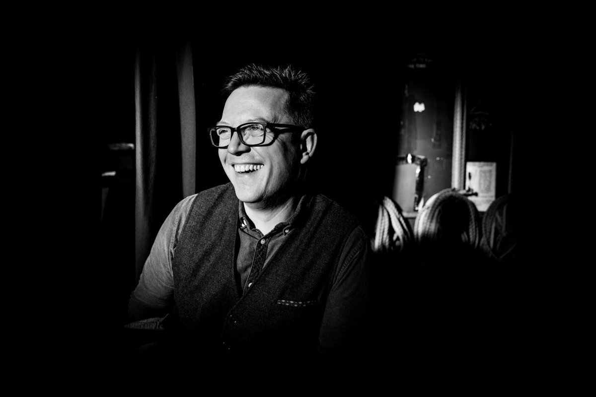 tomappletonarts's tweet photo. Had a great photo shoot in #EastSuffolk yesterday ahead of my new website launch.
We couldn't find the light switches at @AldeJubileeHall, but still managed to find the light...
#Metaphor #Arts #business @EastSuffolk @MENTABusiness #DigitalSpringboard #Artsbusiness #community https://t.co/f0wKRqOFBB