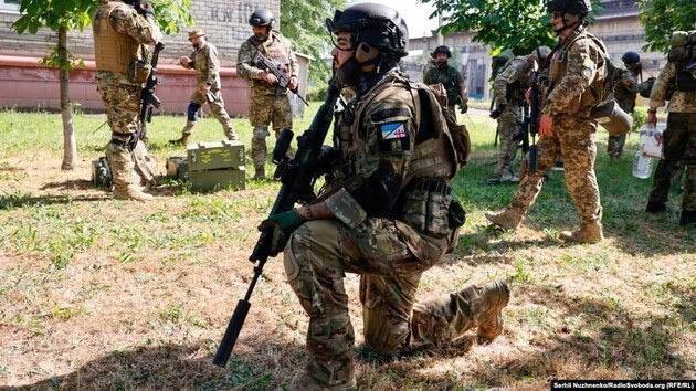 ❗️Количество убитых наемников ВСУ за 3 суток :

1.  Поляки - 93 человека
2. Азербайджанцы и турки( батальон Туран)  - 41 человек 
3. Грузины, батальон Мхедриони - 17 человек
4. Эстонцы-3
5. Шведы-8
6. Казаки  Карпатского казачьего войска Незалежной Украины) - 11
7. Венгры - 5