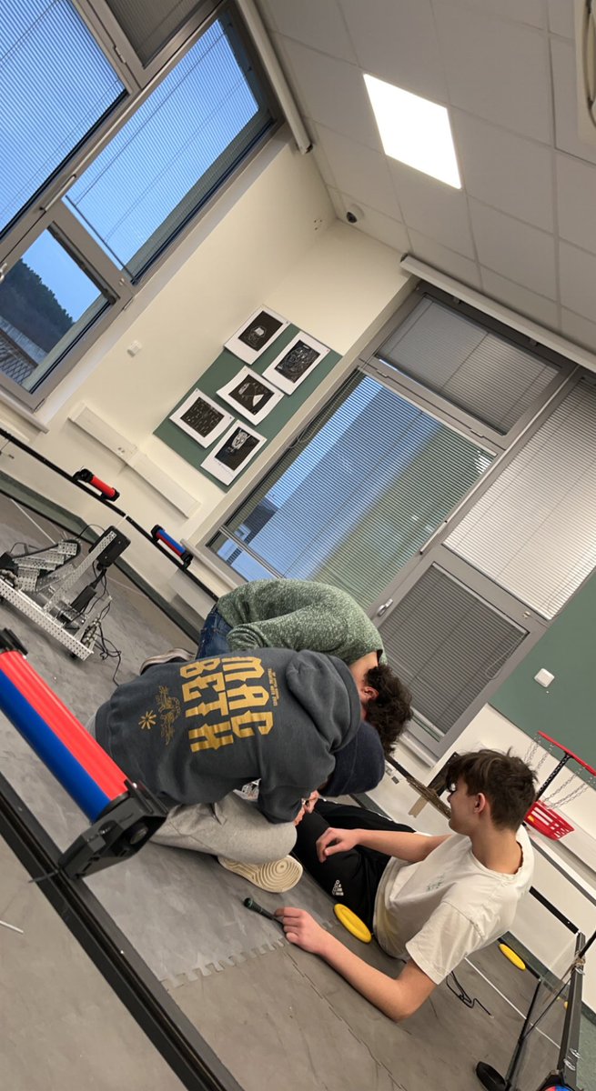 IspRobotics's tweet image. Last minute prep for CEESA! 
#robotics #vexroboticscompetition #ceesa #roboticscompetition #roboticsclub #roboticschallenge #roboticsengineering #vexrobotics #firstrobotics #revrobotics @vexrobotics #isp #roboticsurgery #robot #praha #czechrepublic #internationalschoolofprague