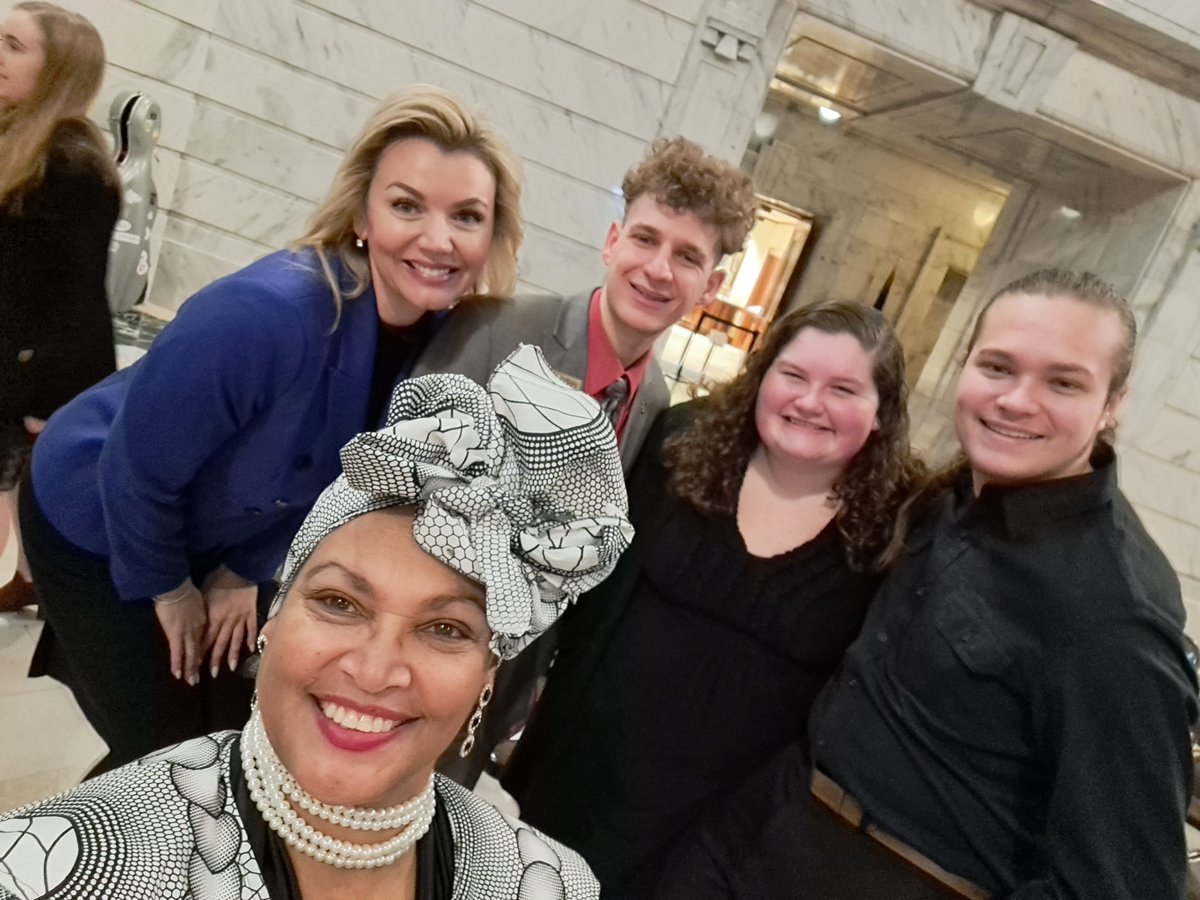 Bdrumartin's tweet photo. Settling in for @KAGEgifted #ProclamationDay for #KyGiftedEd in the Rotunda ! #Kage2023! #TeamKY https://t.co/zGpOQbxZNC