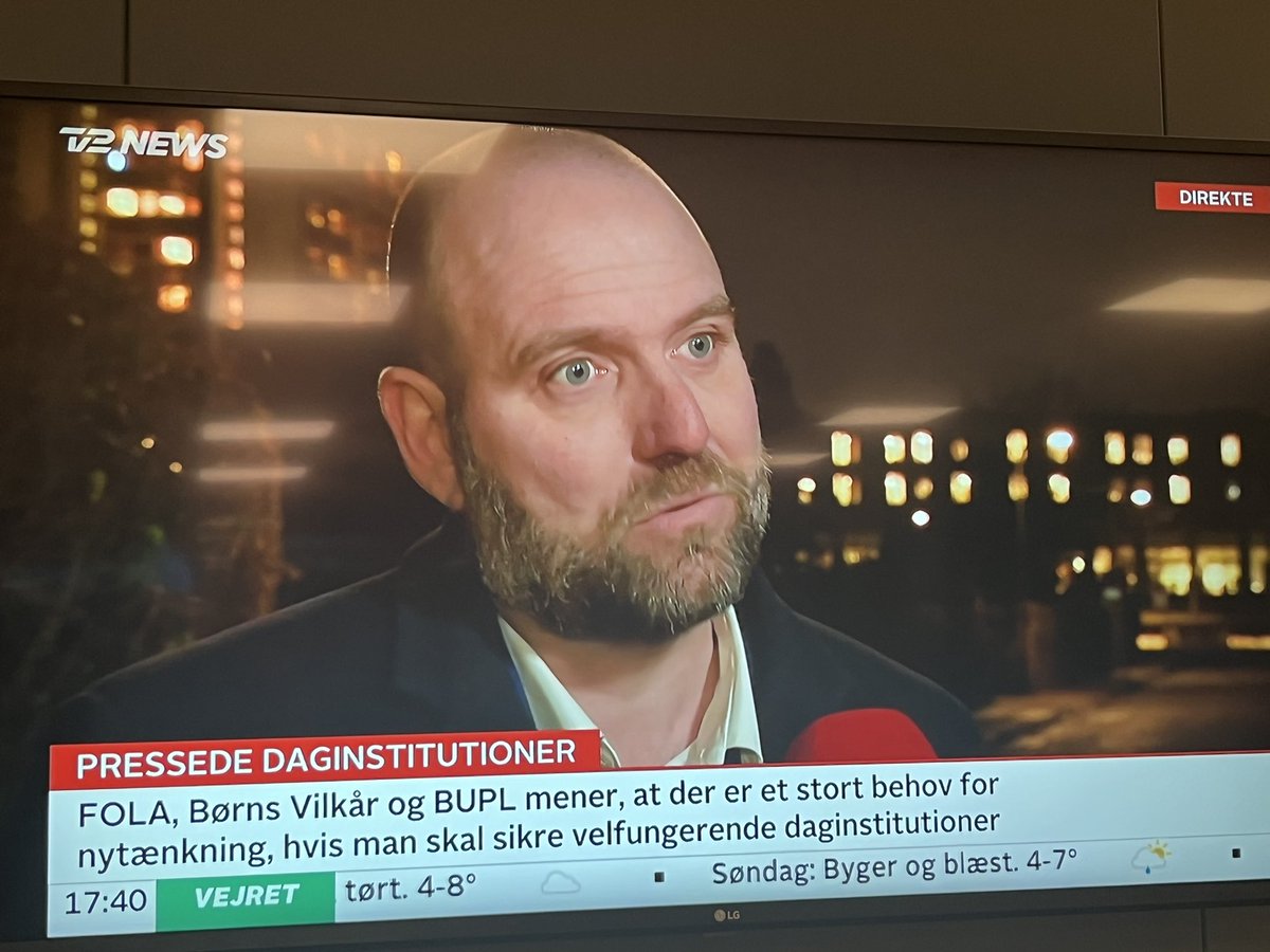 KHeunicke's tweet image. Personalemangel i de kommunale daginstitutioner? Siden 2019 er antallet af børn steget med 2 pct. Heldigvis er der samtidig kommet betydeligt mere personale 🧵👇#bhvchat #kompoldk #factfulness