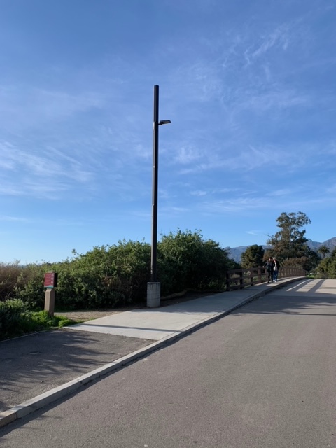 A nice solar application done at Carpinteria State Beach. This solar pole utilizes Ligman’s PowerMission 1 streetlight. Three sets of solar panels were used to provide power for the luminaire, with batteries housed in the base of the pole. #Ligman #Solar #Lighting