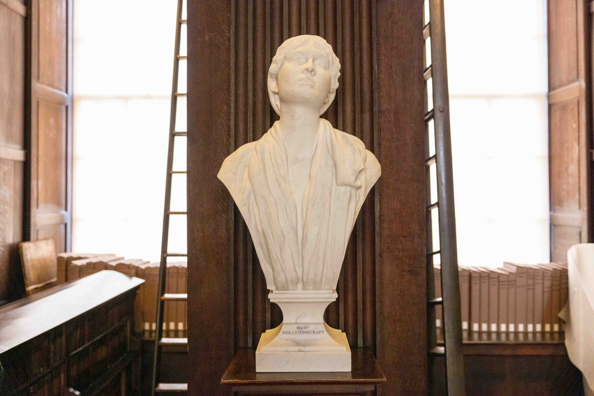 tcdlibrary's tweet image. This evening we welcome the first sculptures of women in the Long Room, launched by  Trinity’s Chancellor Dr Mary McAleese. 
Meet Ada Lovelace by artist Maudie Brady; Mary Wollstonecraft by artist Rowan Gillespie ; Rosalind Franklin by Vera Klute &amp;amp;  Augusta Gregory by Guy Reid.
