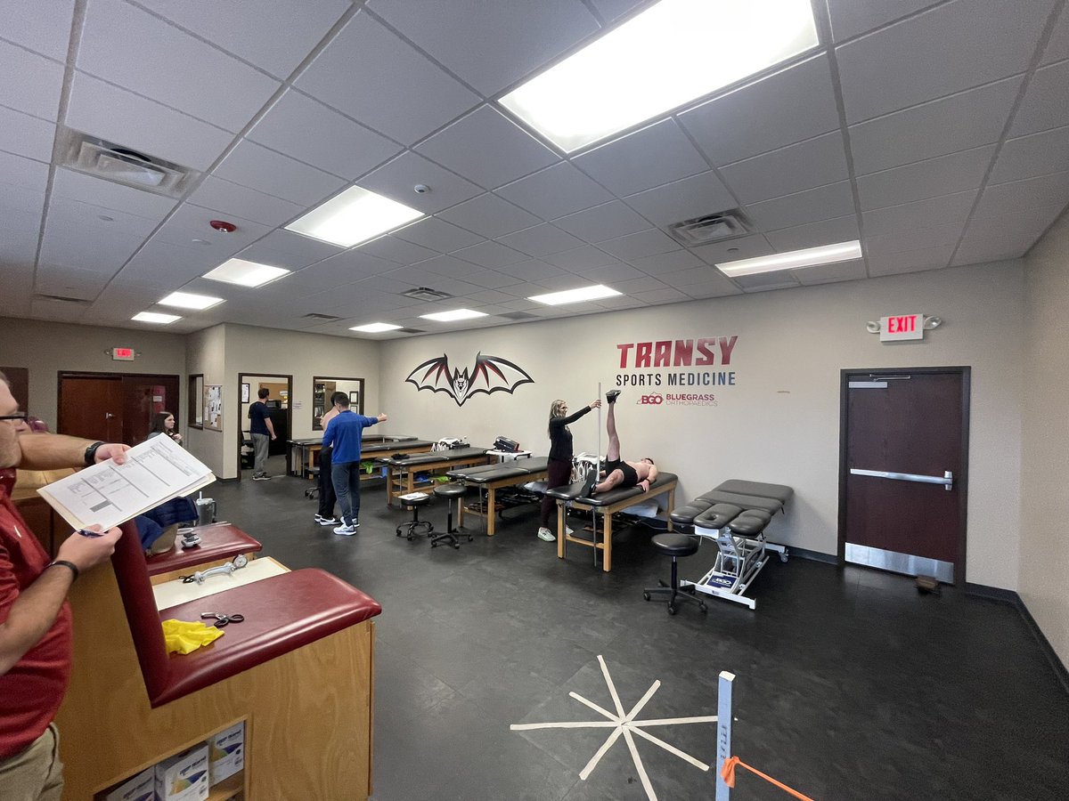 LKSteiner23's tweet photo. Round 2 in the books for movement and strength screenings for our pitchers! (Thread 1 of 6) https://t.co/1MsqaK3uRg