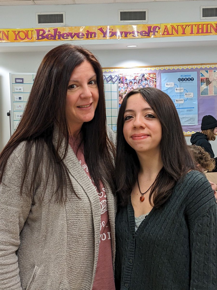 MRHSNJ's tweet photo. Congratulations to Jovi Aviles for winning the "Silver Key" award from the Scholastic Arts Awards for her collection of poems!!! Jovi is a sophomore in the MRHS Global Humanities Academy! https://t.co/LBqZqEnO3y