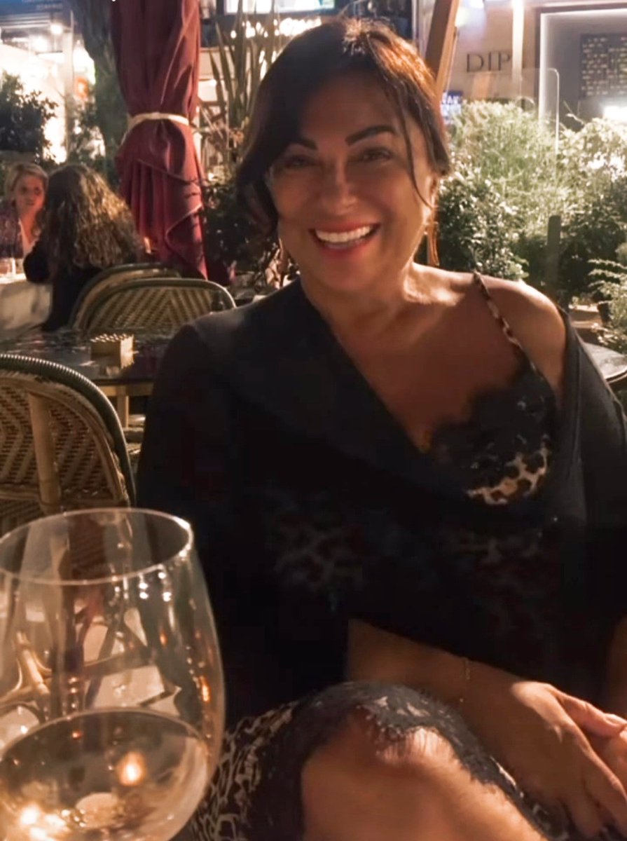 🤎✨️ <a href="/nlgnblgn/">Nilgün Belgün</a>