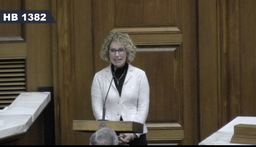 🚨 HOUSE BILL 1382 PASSED OUT OF THE HOUSE EDUCATION COMMITTEE (12-0)! 

Thank you to the students and members of FIRST Indiana Robotics who travelled to the statehouse today to testify in support of my bill which creates funding for robotics programs statewide!