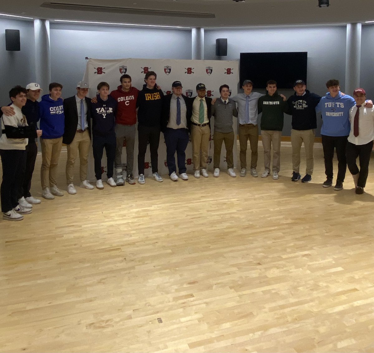StSebsathletics's tweet photo. As of the February 1 Signing Day, 15 Sebs Seniors have committed to play a sport at the collegiate level. That is 20% of the senior class! Congrats to our student athletes, parents, coaches and entire Sebs community. Arrow Pride! https://t.co/VPjp2PkaGJ
