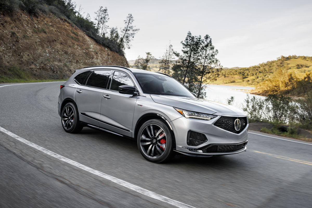 Acura Canada tweet media