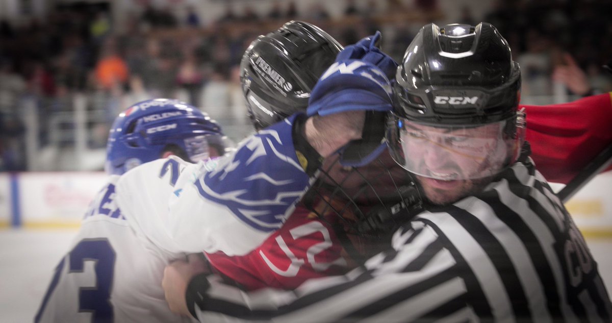 NextGenBizMan's tweet photo. Beyond the Bench, S4 E5: "FACEOFF"
https://t.co/T6j8MqnPcg If you like BIG HITS, HUGE saves &amp; hockey fights, this is for you! The biggest rivalry in Tier III Junior Hockey @BighornsHelena @GilletteWild @ConorMcGahey @MikeGrinnell_ @vitotheguido13 #na3hl #hockeyfights https://t.co/CXF85yNGyq