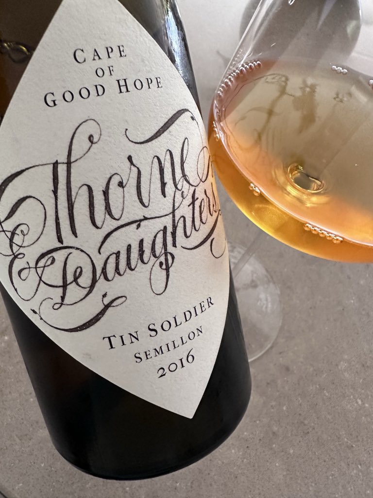 Dino Paizes tweet media