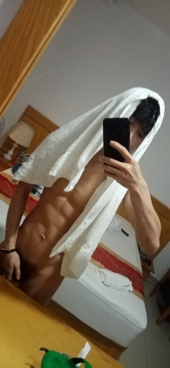 hf_botmenhf's tweet photo. Bot menly gym  tim top  bisex trai thẳng hight fun đap da giao lưu di ah 
Minh dag o trung son q8 ks 1 minh https://t.co/oGRh9oHINO