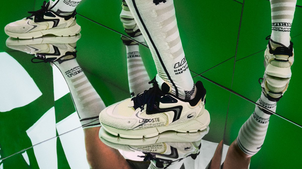 Lacoste's tweet photo. 2 great #Lacoste ambassadors, 1 #L003Neo. 

Ready to cop a pair? 🙌 https://t.co/T6lSk1oVg9
