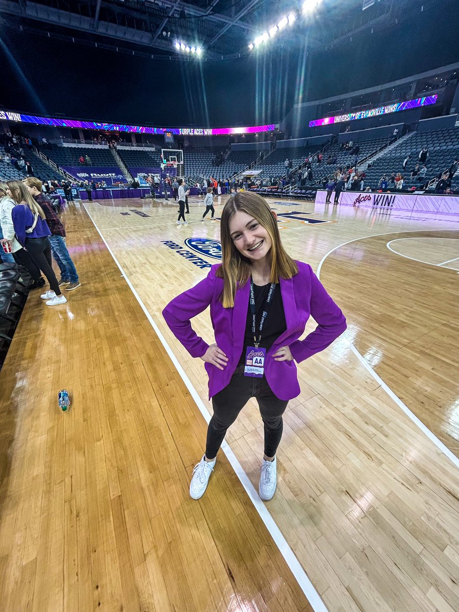 Thankful for the strong women that came before me that have paved the way for change &amp; opportunity. I am so grateful to work in sports. I will never stop advocating for women in sports and doing my part to pave the way for the next generation of girls with a dream. #NGWSD