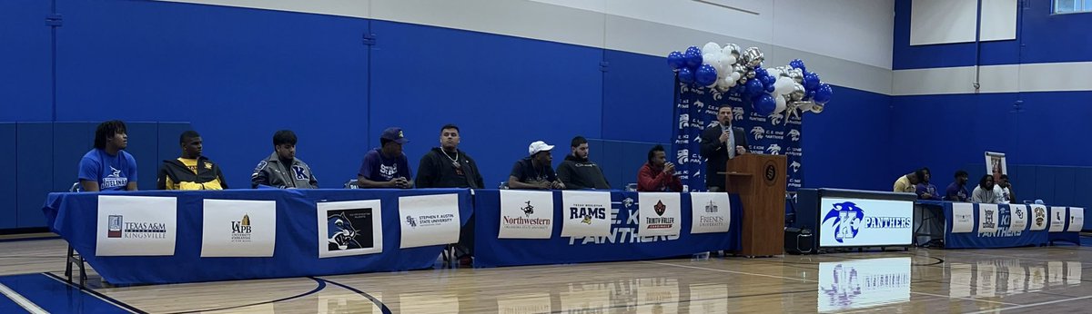 Start of a new chapter 📖
Congratulations to all of our athletes that signed to play in college today! 
Huge honor for all of our athletes that commit to play at the next level. ✨

<a href="/GEARUP_SISD/">GEAR UP SHELDON ISD</a> <a href="/ECHS_SheldonISD/">Sheldon ECHS</a> <a href="/SheldonISD/">Sheldon ISD</a>