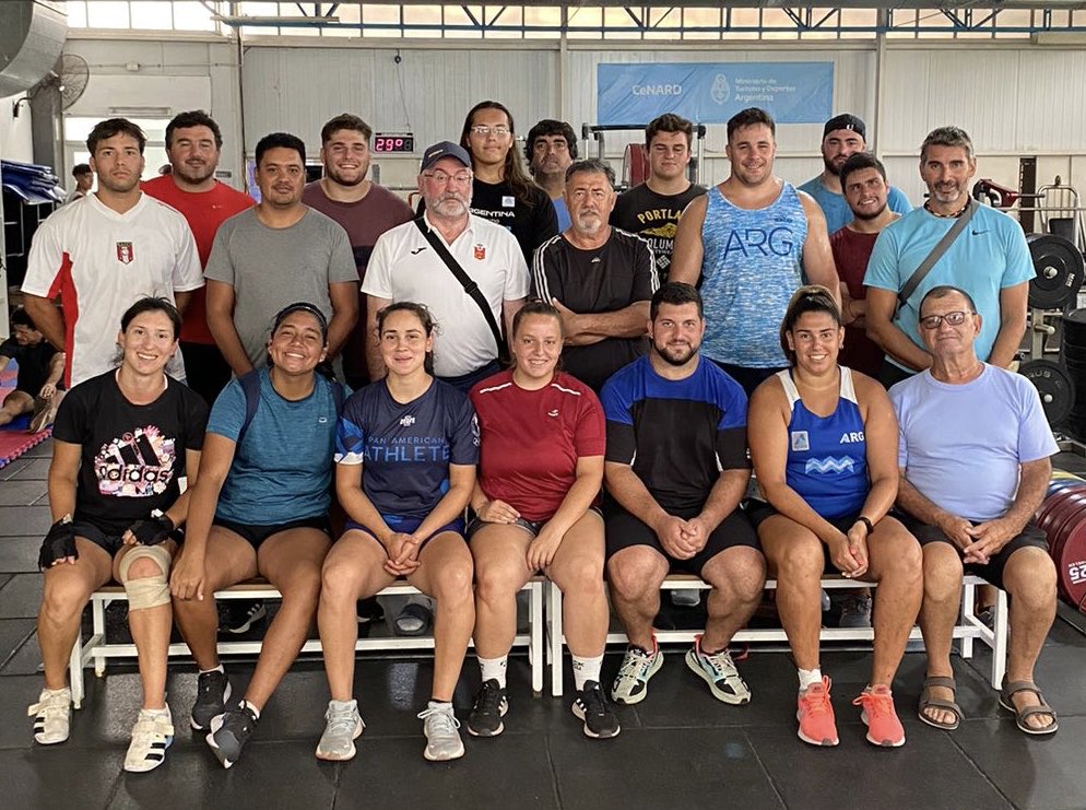 Buenos Aires. CENARD.

Campus de lanzamientos.

Convocatoria de mayores y de U23 integrantes del equipo nacional argentino.

Grupo humano - programa - contenidos - modelos de trabajo…

Sentando la base para el futuro.

C. suramericano y panamericano.

Gracias por colaborar.