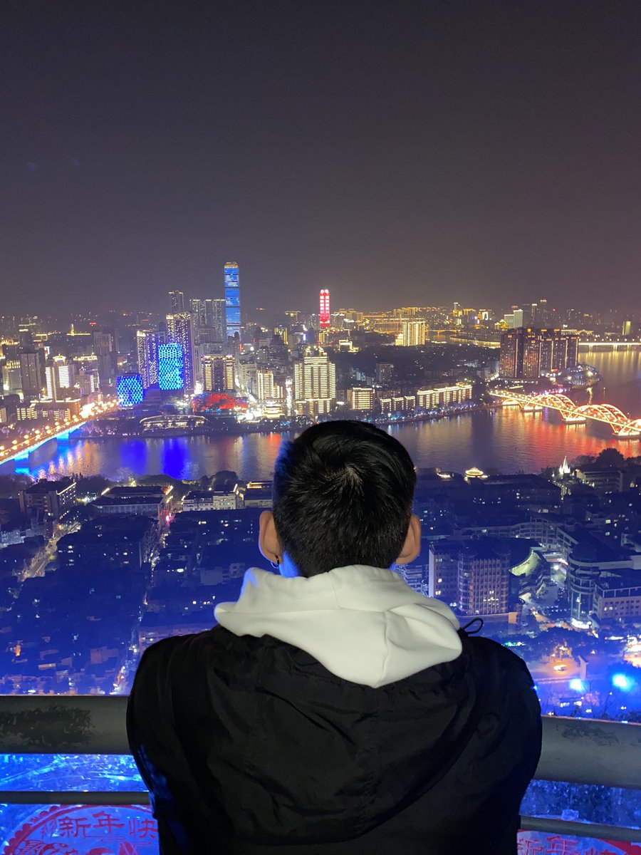 🌃