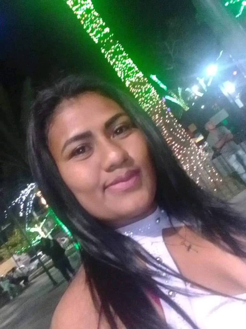 rcamachovzla's tweet photo. #Caracas La madrugada del domingo, dentro de una vivienda en Los Frailes de Catia, fueron asesinados 2 hermanos de la etnia Wayú. Las víctimas fueron identificadas como: Jean Carlos Iguarán Montiel (19A) y Yunegly del Mar Montiel (25A). https://t.co/KabQPkfTpi