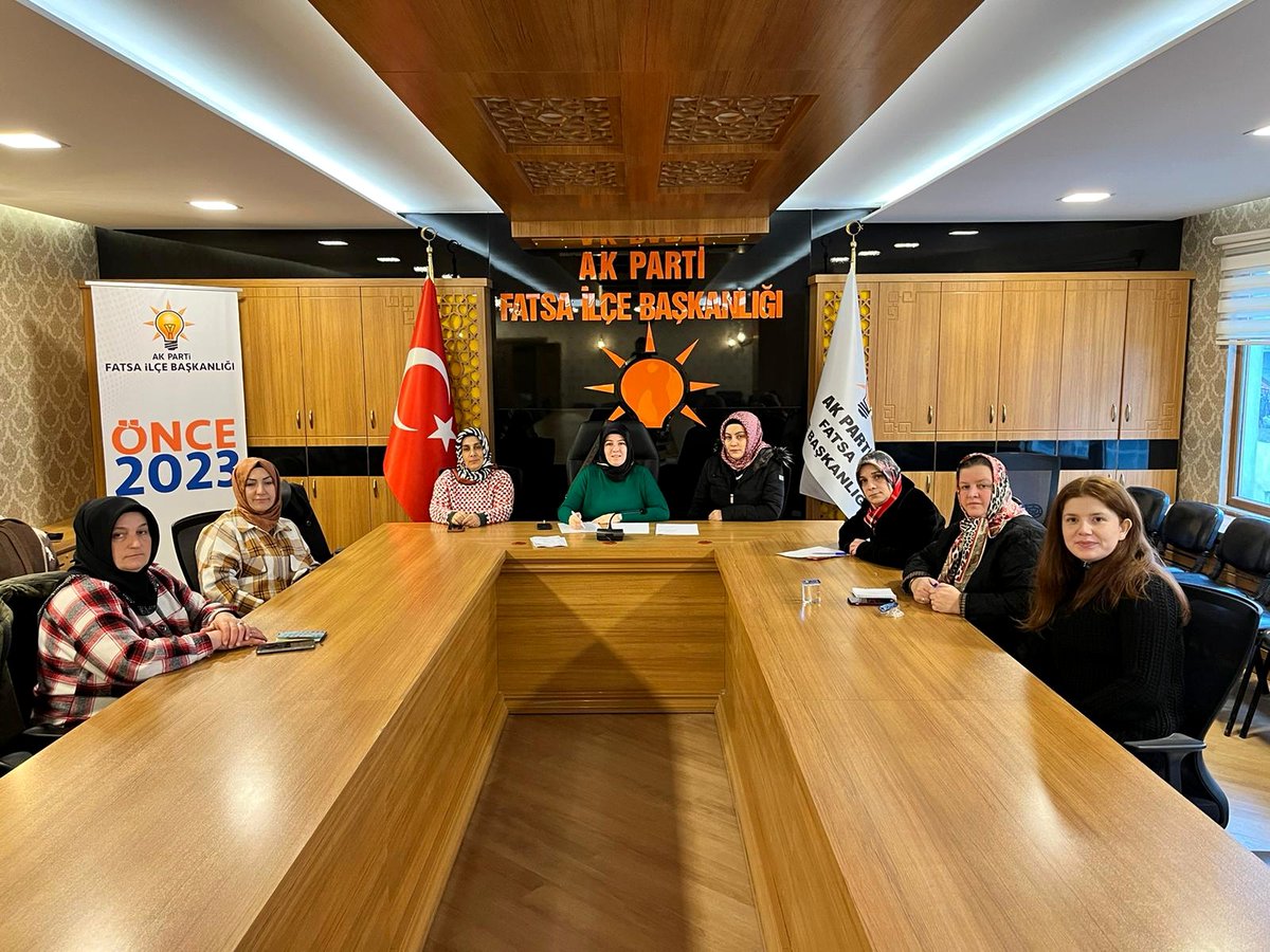 Fatsa İlçe Kadın Kolları Başkanımız Elif Serdar Başkanlığında, Yürütme ve Yönetim Kurulu Üyeleriyle birlikte haftalık olağan toplantısı gerçekleştirildi. 

Alınan kararların hayırlara vesile olmasını temenni ediyoruz. 

@aysegulbyslll
<a href="/elifserdar_1983/">Elif Serdar</a>