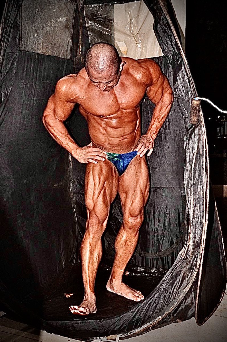 allandrueco's tweet photo. WIN WITH ME OR WATCH ME WIN. #infinitewheyisolate #awtsufitnessapparel #paraisonibasteresort #musclefactoryph https://t.co/kv82CMYoOh