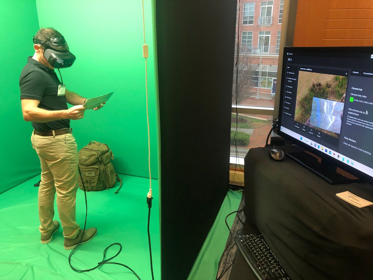 ILUS_INTL's tweet photo. Our Hyperion Defense Solutions team has been demonstrating their cutting-edge technology at a Symposium in Virginia Beach this week. Over 300 decision makers from 27 nations are in attendance. https://t.co/iKb940NmEG $ILUS https://t.co/icIORQupbe