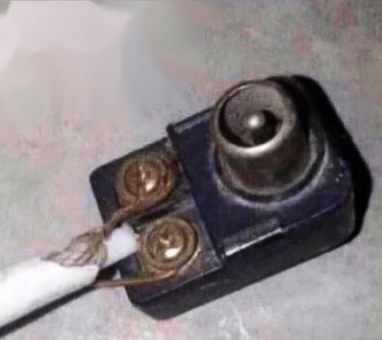 اللي يعرف هالقطعه اقول له عساك بخير بشرني عن صحتك ؟😀😀