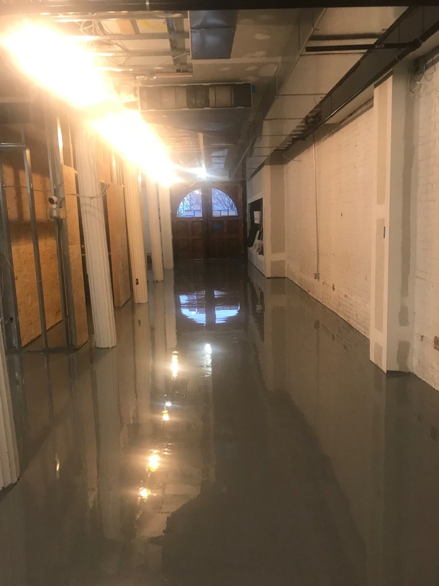IndFloorworks's tweet image. Just completed! 
Installation of Sherwin Williams EpoFlex MER II Mechanical Room Waterproofing Flooring System over a plywood deck at a new ceramics studio in NYC
 #resinousflooring #mefloor #sherwinwilliams