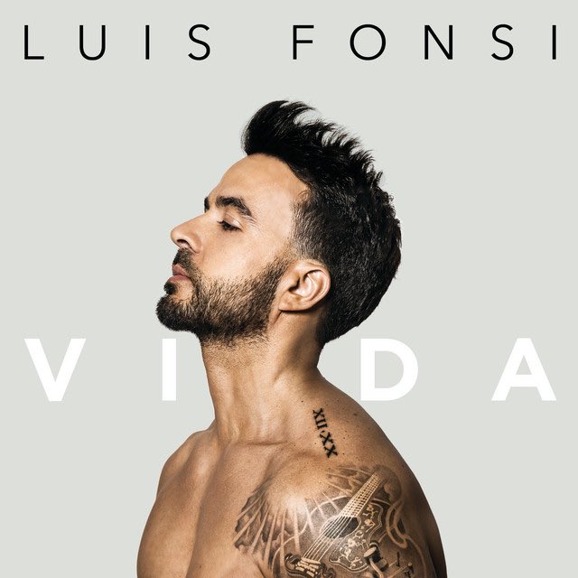 LuisFonsi's tweet photo. Hoy cumple 4 años este disco que definitivamente cambió mi vida para siempre. Me permitió llegar a lugares que jamás pensé iba a conocer y me trajo la mayor bendición que fue acercarme más a ustedes. ❤️ ¿Cual es su favorita de este álbum? https://t.co/ljLtc0rMBc