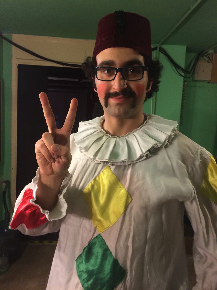 صور قديمة جدا من عيد هشك بشك السنتين ! هلق عمرو عشر سنين🥰 
#بيروت #لبنان #حمرا #هشك #مسرح