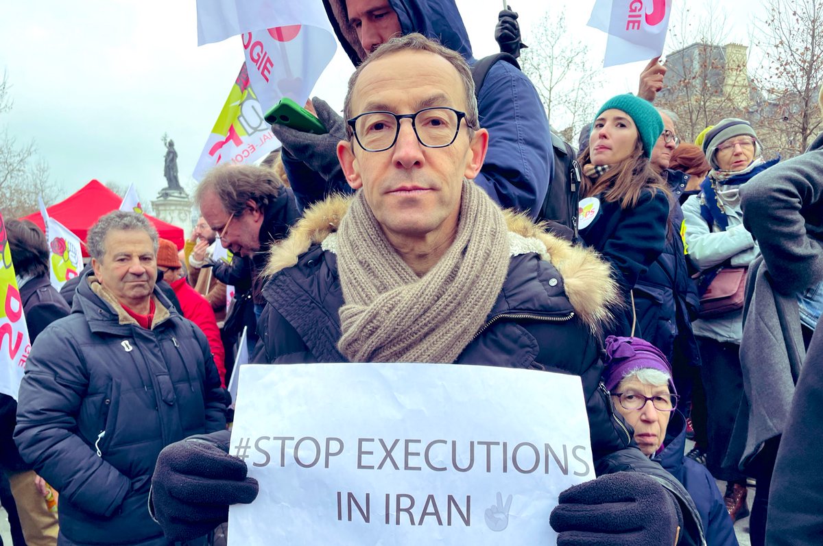 #Iran @FVauglin Maire #Paris11 demande #StopExecutionsInIran et la Liberation immédiate des prisonnierEs politiques #MohammadGhobadlou #mohamadbroghani #HassanFirouzi #ArmitaAbbasi #IranRevolution #MahsaAmini #JinJiyanAzadi #IRGCterrorists @mamadporii @SaebKarimii @SaeedAminiFr