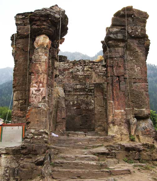 It was last renovated by Maharaja Gulab Singh of Kashmir in the 19th century. The site was heavily damaged in the 2005 disastrous earthquake.
#ShardaUniversity