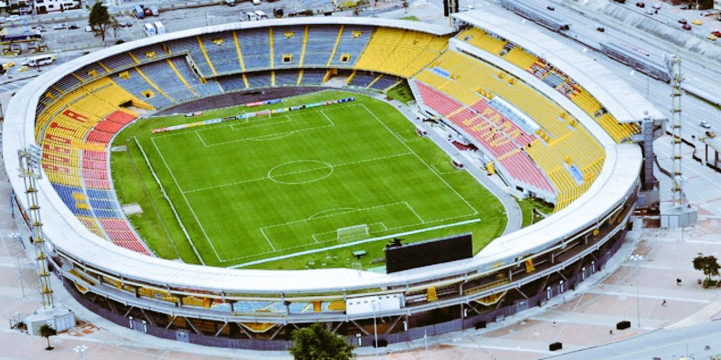 OutofcontextFPC's tweet photo. Cuál debe ser la sede de la selección?

RT: Bogotá
♥️: Barranquilla https://t.co/eRqG8whbER
