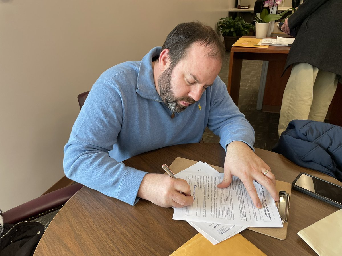 Emmanuel V. Remy tweet media