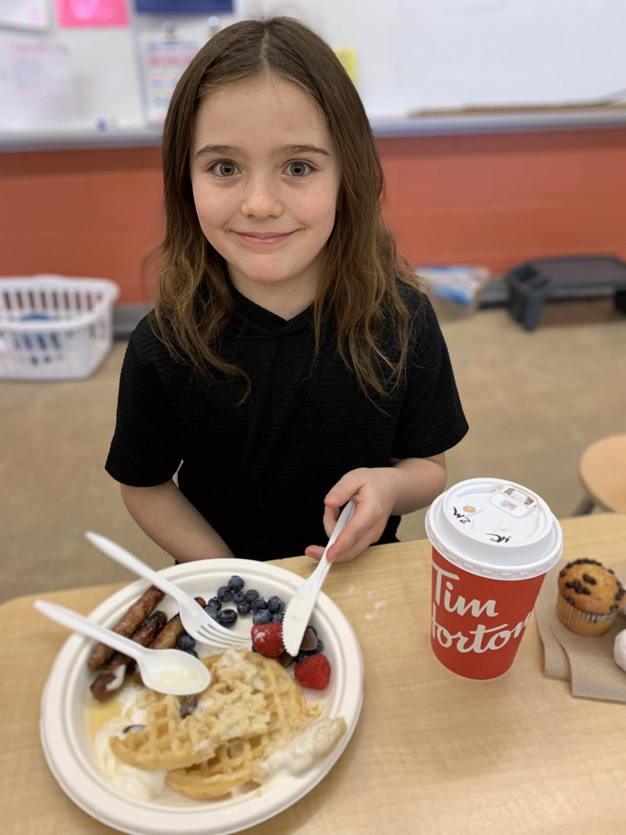 3wlittlefalls's tweet photo. Breakfast in 3W was a hit 🧇🫐!#wafflesandmore https://t.co/iCUombuP4J