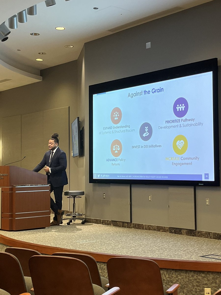 nahzinine's tweet image. an absolutely brilliant, powerful and inspirational grand rounds on racism in medicine and systems of oppression by @gr8vision @NorthwesternEM. #EMConf @StanfordEMED