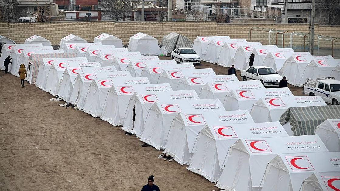 .EQ response/@Iranian_RCS set 40 Camps fr 76800 ppl.distribited n 72 villages 19200tents,8600heatr +cookinstovs,25000 foodparcels,28340 blnkts,19850gmats. 37000tents,34805blankets13,226gmats,21700kg plsht, 10223heaters+stoves, 72328food parcels,1930 edibleoil deployed #زلزله_خوی