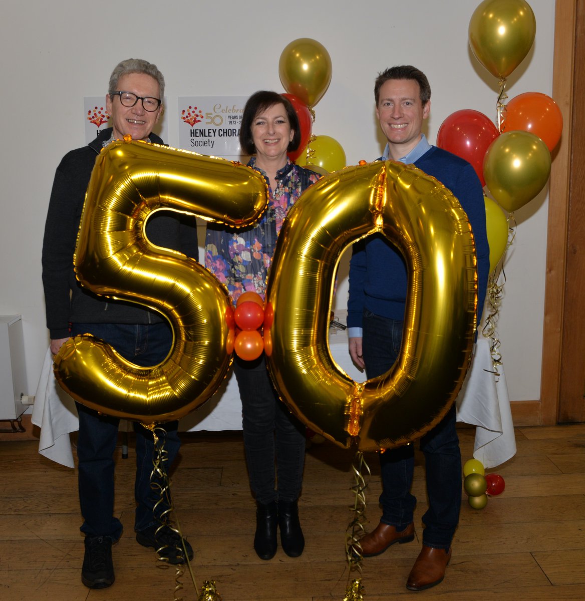 henleychoral's tweet photo. What a super launch of our #50thanniversary year with founders, friends &amp; Mayor of Henley Michelle Thomas! These fab photos all thanks to @Cliicknick Become part of a celebratory year of music by becoming a Gold Friend 😍👏🥂see https://t.co/RnPjEGGW24 for details #henley #music https://t.co/WiyUIolMjh