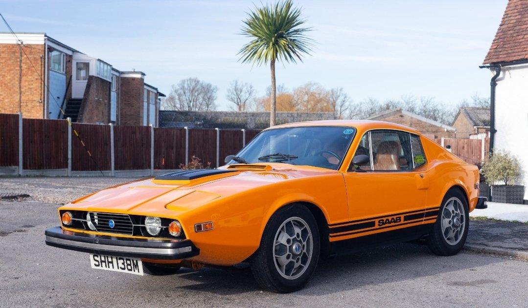 Hi Folks, Welcome to a new feature, l like to call 'Cars l never knew existed, but would love to own' - Part 1! #Saab #popuplightsftw  carandclassic.com/auctions/1974-…