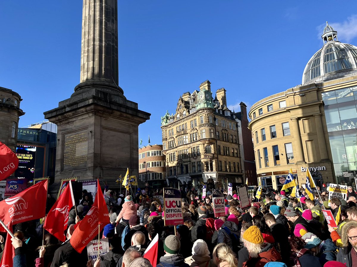 JoeKirwin's tweet photo. The right to strike is a fundamental human right. Today, my wife, @HazelKirwin spoke to over 3,000 people in Newcastle on behalf of @unitetheunion calling out this Tory Government and their disgusting attacks on ordinary working people. #RightToStrike #ProudHusband https://t.co/xejl0qcZDB