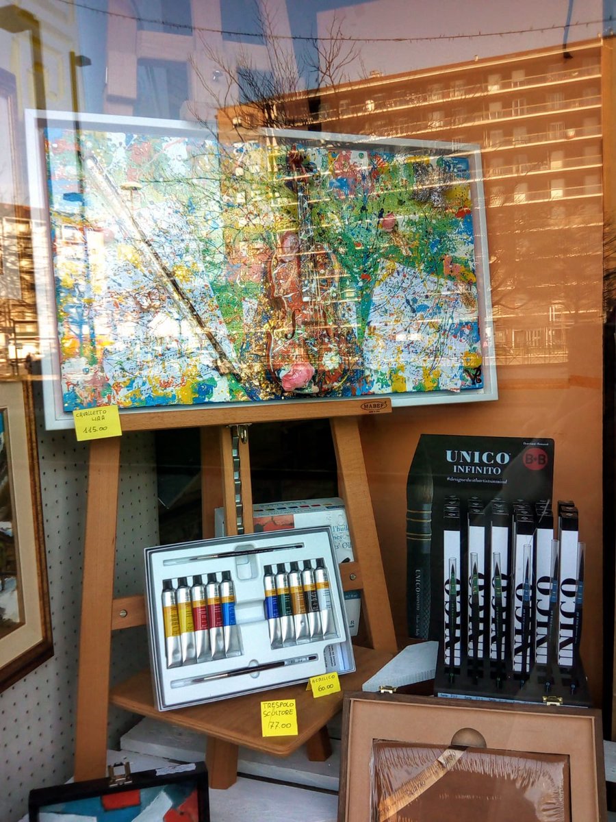 maggievale's tweet photo. I miei quadri esposti nella vetrina del "Colorificio Piemontese" di #Torino. 🎨🖌️
Grazie Dio. 🙏💖😍
#arte #pittura #colorificio https://t.co/wqSD2LPO3m
