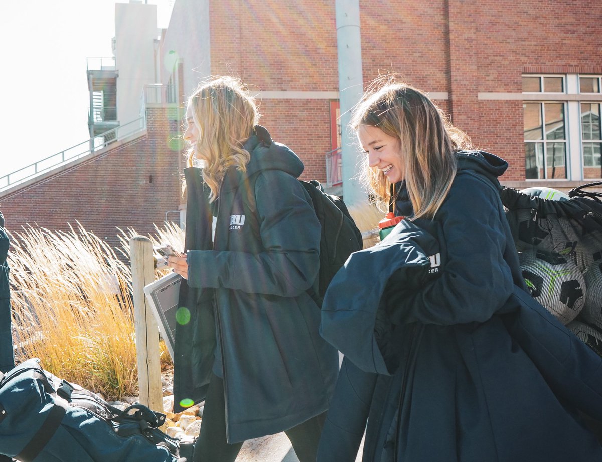 Today we celebrate 𝗡𝗮𝘁𝗶𝗼𝗻𝗮𝗹 𝗚𝗶𝗿𝗹𝘀 &amp; 𝗪𝗼𝗺𝗲𝗻 𝗶𝗻 𝗦𝗽𝗼𝗿𝘁𝘀 𝗗𝗮𝘆!

We’re thankful for this group and all the incredible women who have helped pave the way for the program!

#ORUWsoc | #NGWSD