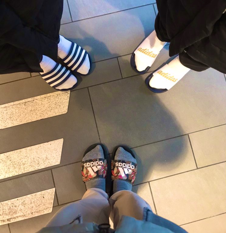 Wie findet ihr die Adiletten-Gang?