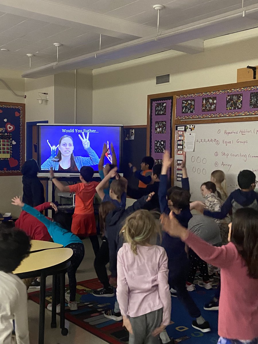 To celebrate “World Read Aloud Day” our students listened to author David A. Robertson read his story “On the Trapline”.<a href="/BelParkCBE/">Bel-Park School CBE</a>