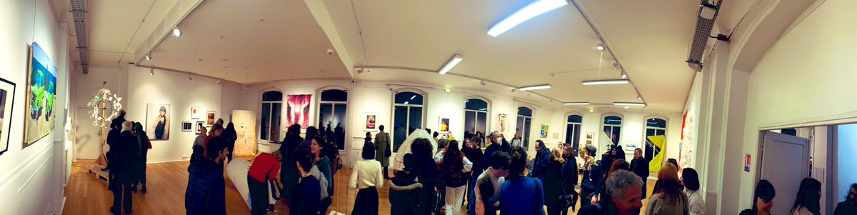SICARTB's tweet image. Vernissage de l’exposition annuelle des étudiants de la #CPESCAAP #ClassePréparatoire #ÉtudesSupérieures d’#Artsplastiques #Lycée Picasso Fontenay-sous-Bois @AcCreteil 👏👏👏 à toutes et tous et à J-L Fleury, professeur coordonnateur @igartsplastique @Ig_EAC_PhGalais @eduscol_AP