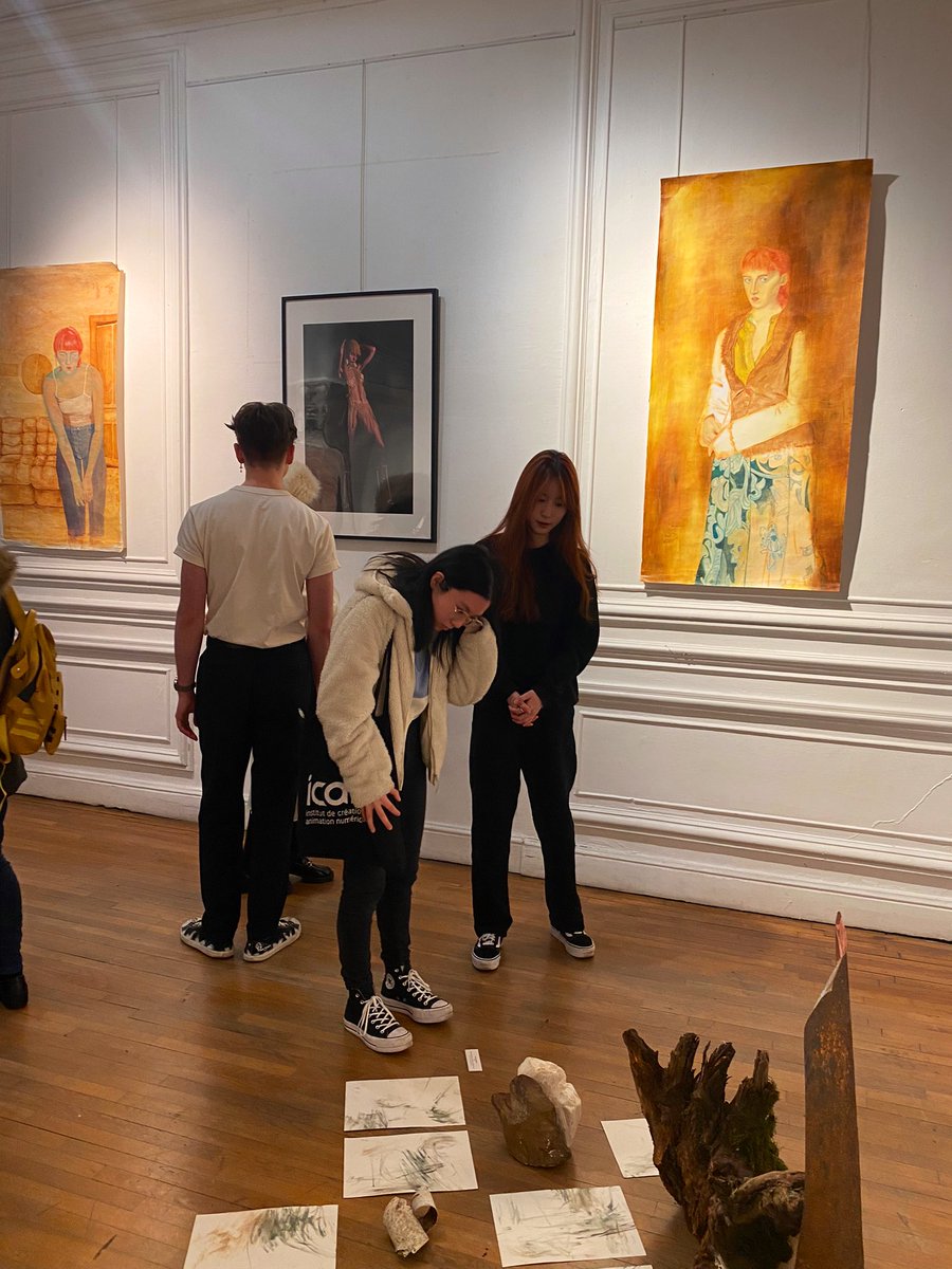 SICARTB's tweet image. Vernissage de l’exposition annuelle des étudiants de la #CPESCAAP #ClassePréparatoire #ÉtudesSupérieures d’#Artsplastiques #Lycée Picasso Fontenay-sous-Bois @AcCreteil 👏👏👏 à toutes et tous et à J-L Fleury, professeur coordonnateur @igartsplastique @Ig_EAC_PhGalais @eduscol_AP